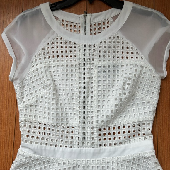 Sam Edelman Women's Embroidered Short white dress size 6 - Picture 13 of 14